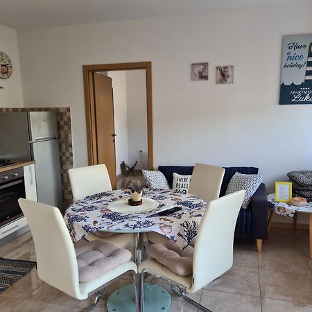 Apartman Luka Баньоле Екстериор снимка